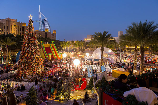 Giáng sinh tưng bừng ở Dubai
