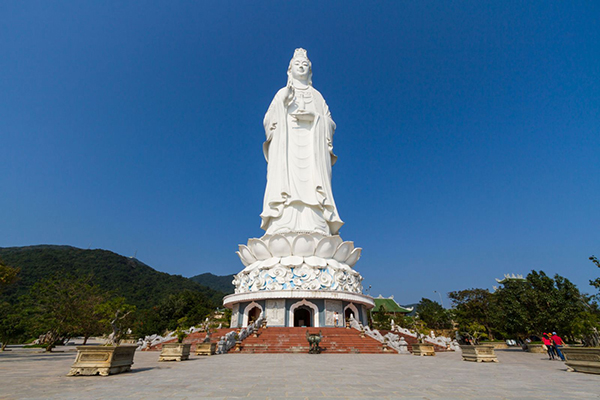 tượng Phật Bà 67m