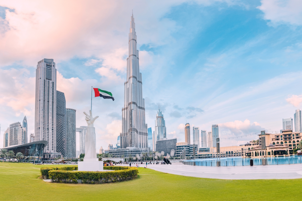 Du Lịch Dubai - Abu Dhabi: Vườn Hoa Miracle Garden - Trải Nghiệm Cưỡi Lạc Đà - Palm Jumeirah - Khách Sạn 5 Sao