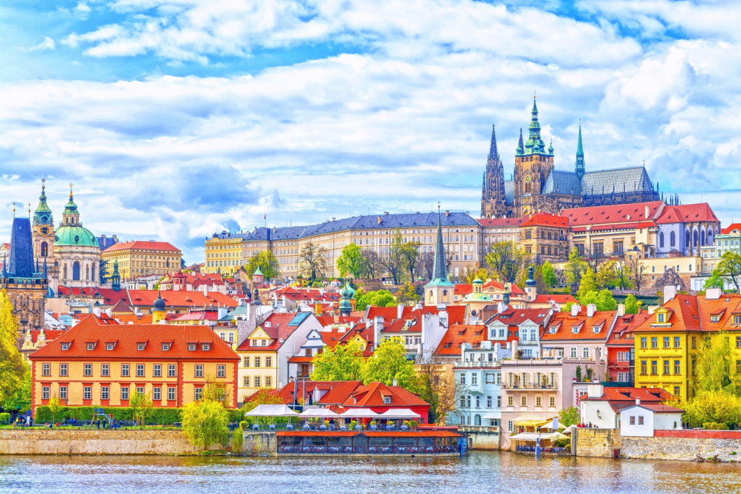 Du Lịch Đông Âu (Mùa Thu): Hungary - Áo - Slovakia - Cộng Hòa Séc