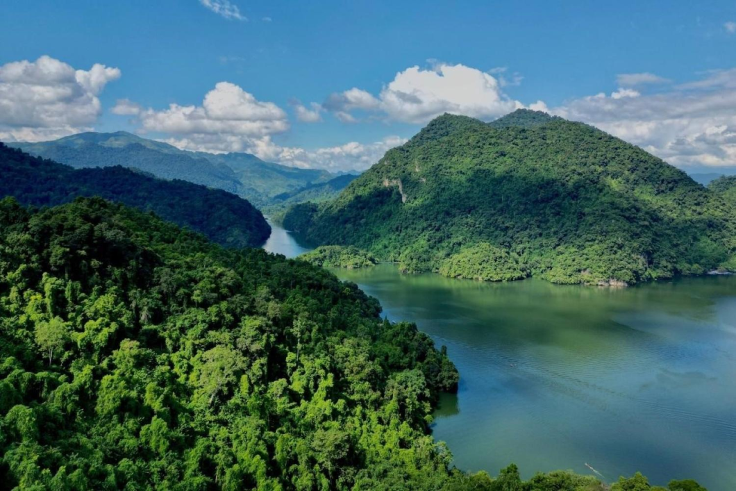 Du Lịch Hà Giang - Đồng Văn - Cao Bằng - Bắc Kạn