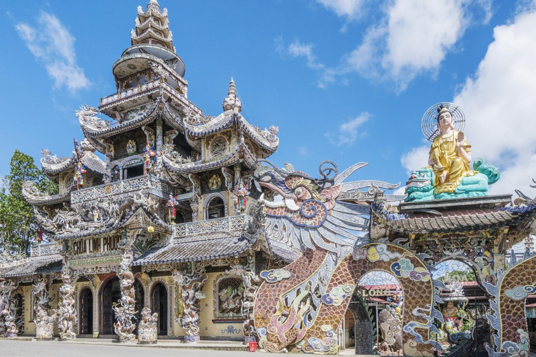 Du Lịch Đà Lạt: Thác Đamb’ri - Nông Trại Cún Puppy Farm - Đồi Chè Cầu Đất - Làng Hoa Vạn Thành