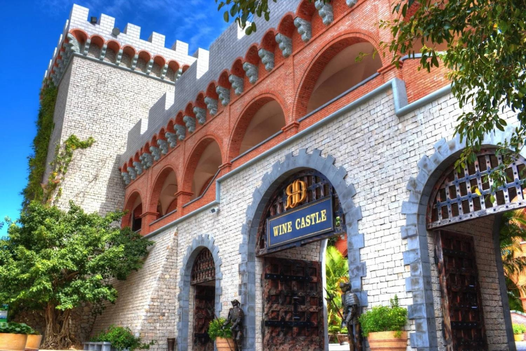 Du Lịch Phan Thiết: Thanh Minh Tự - Hana Beach - Làng Chài Xưa - Lâu Đài Rượu Vang