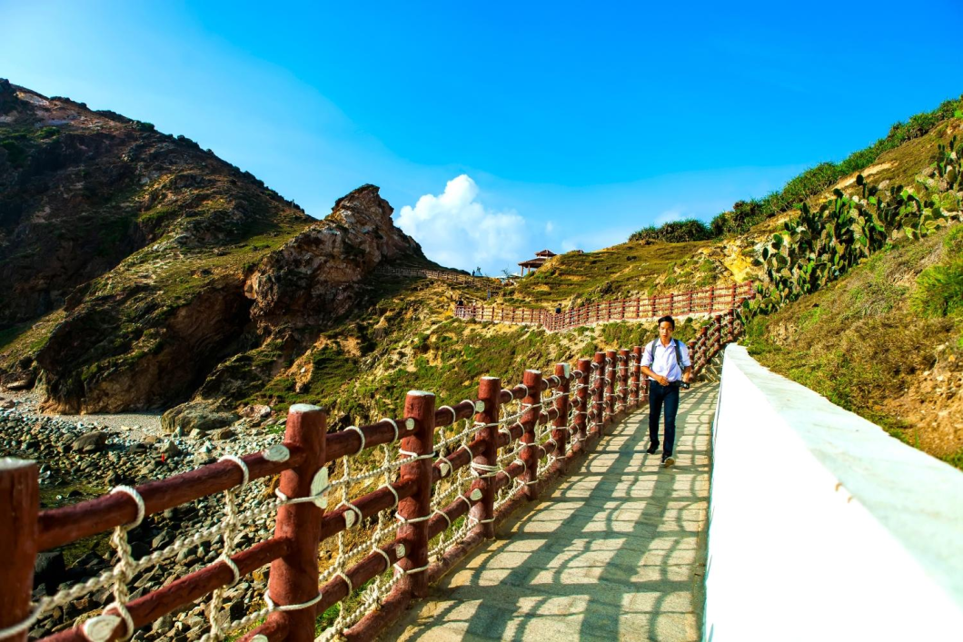 Du Lịch Quy Nhơn: Kỳ Co – Eo Gió – Bảo Tàng Quang Trung