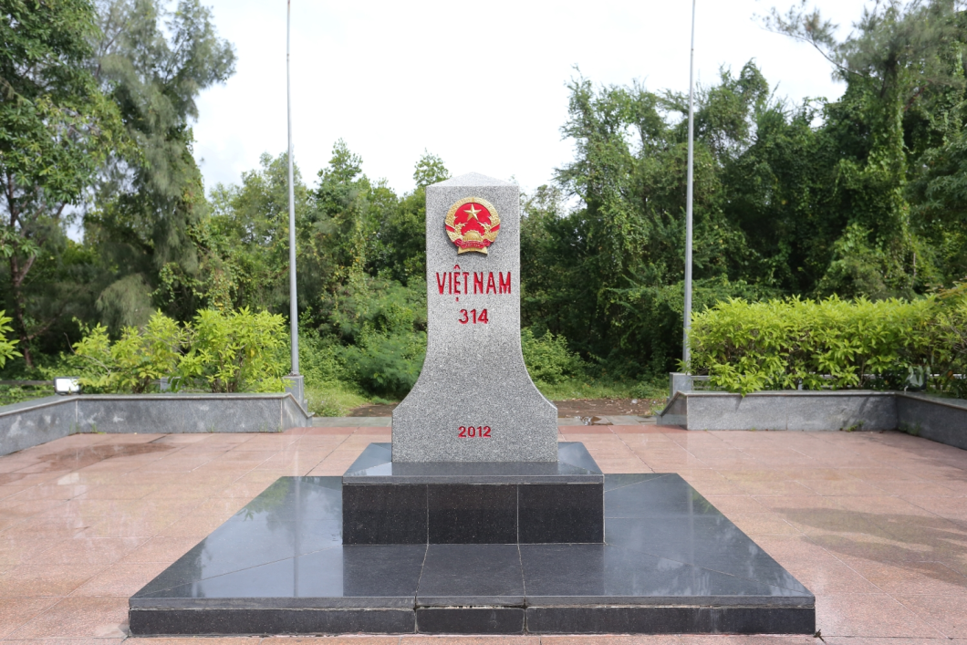 Du Lịch Trải Nghiệm Cột Mốc Biên Giới Tây Nam Tổ Quốc: Tự Hào Một Dải Biên Cương