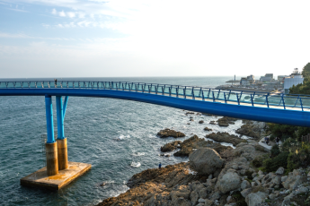 Du Lịch Hàn Quốc: Busan - Seoul - Làng Văn Hóa Gamcheon - Trải Nghiệm Đi Tàu Ven Biển Haeundae - Đảo Nami - Thư Viện Starfield