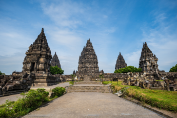 Du Lịch Indonesia: Yogyakarta - Borobudur - Dieng - Prambanan - Hành Trình Di Sản Bằng Tàu Hỏa