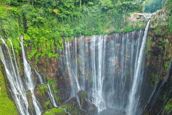 Du Lịch Indonesia: Chinh Phục Bình Minh Bromo - Hồ Núi Lửa Ijen - Cưỡi Ngựa Vượt Biển Cát Đen - Thác Tumpak Sewu Hùng Vĩ