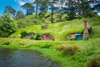 Du Lịch New Zealand: Khám Phá Bắc Đảo - Auckland – Waitomo Cave – Taupo - Rotorua – Hobbiton – Hamilton