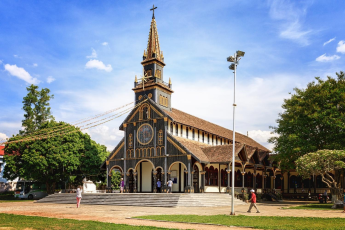 Du Lịch Tây Nguyên: Pleiku - Kon Tum - Măng Đen
