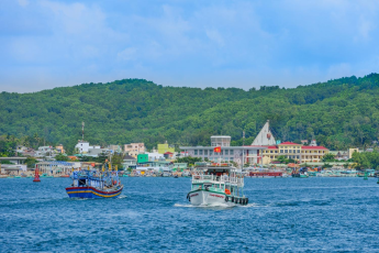 Du Lịch Phú Quốc: Đảo Hòn Thơm – Thị Trấn Địa Trung Hải – Vinpearl Safari – Grand World