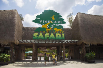 Du Lịch Phú Quốc: Đảo Hòn Thơm – Thị Trấn Địa Trung Hải – Vinpearl Safari – Grand World