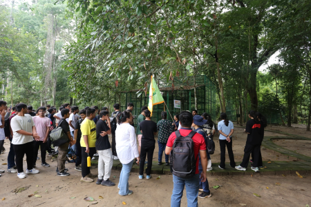 Đoàn học sinh quốc tế tham quan học tập về bảo tồn thiên nhiên tại vườn quốc gia Nam Cát Tiên