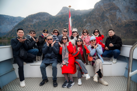 Vũ Khúc Mùa Đông Châu Âu Cùng Prudential Star Club