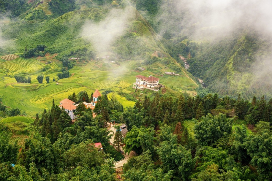 Gợi ý 4 homestay view đồi đẹp nhất cho mùa du lịch Sapa săn hoa đào
