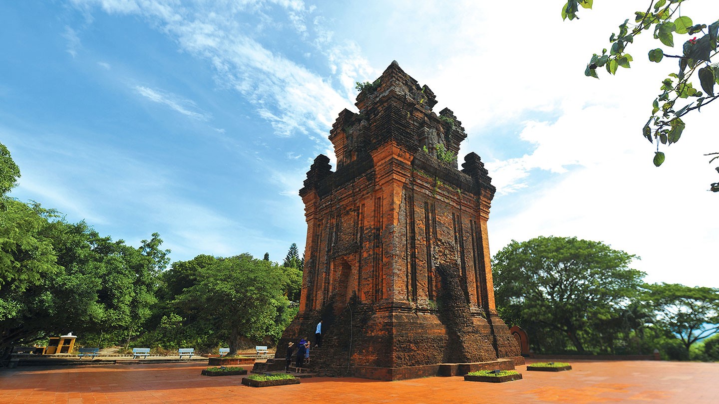 Mạng bán tour du lịch trực tuyến hàng đầu tại Việt Nam | BenThanh Tourist Mạng bán tour du lịch trực tuyến hàng đầu tại Việt Nam | BenThanh Tourist