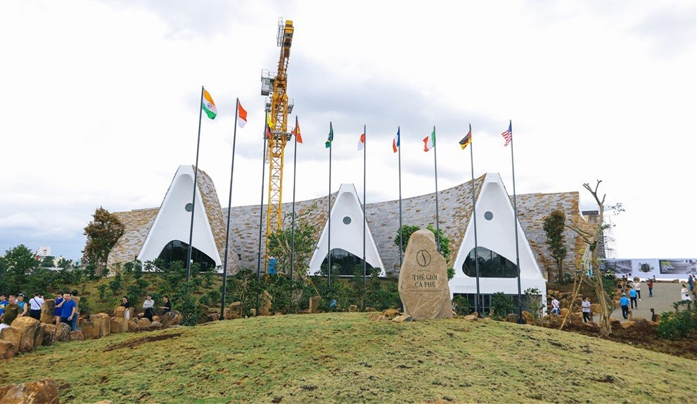 Mạng bán tour du lịch trực tuyến hàng đầu tại Việt Nam | BenThanh Tourist