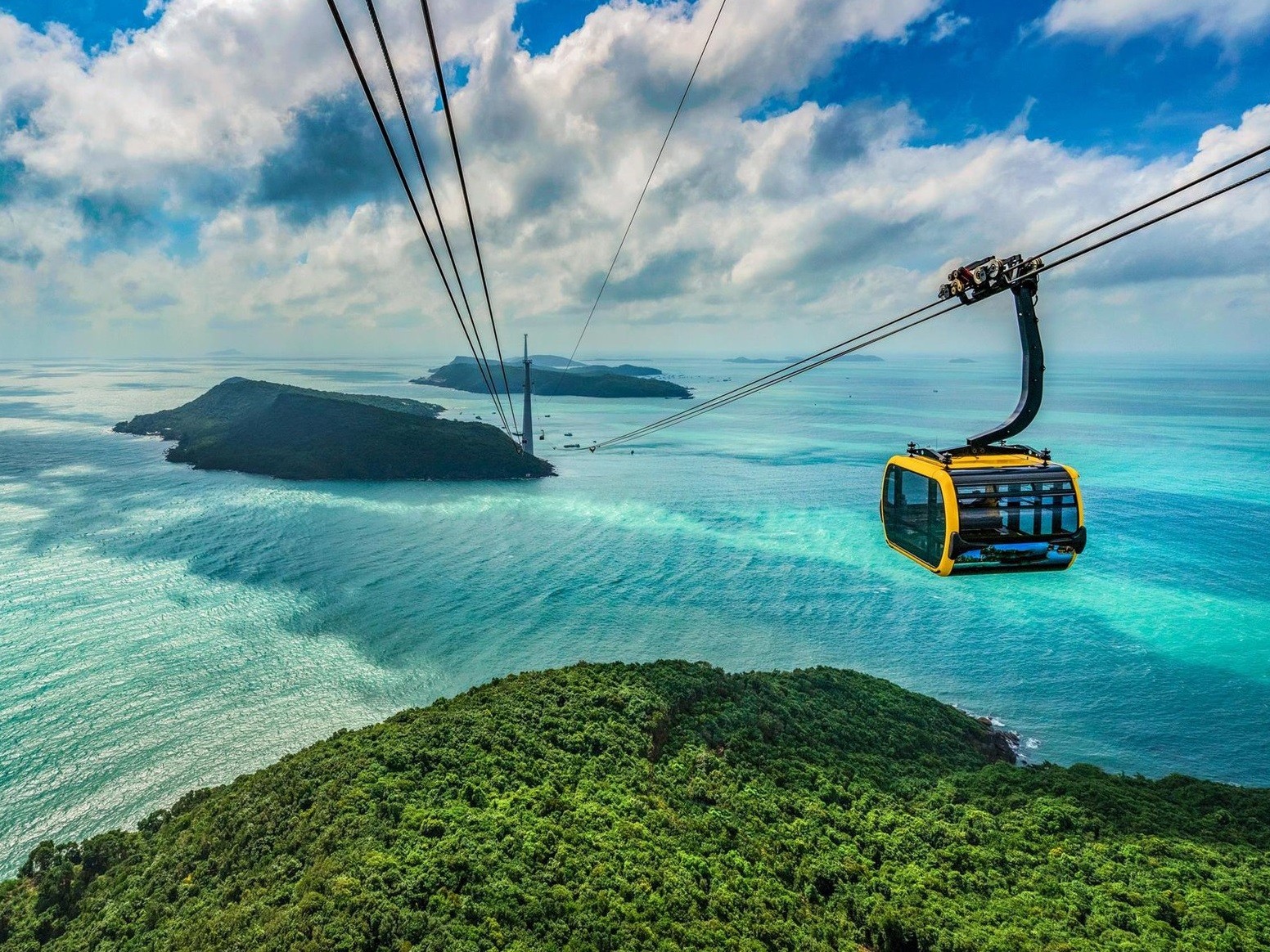 Mạng bán tour du lịch trực tuyến hàng đầu tại Việt Nam | BenThanh Tourist