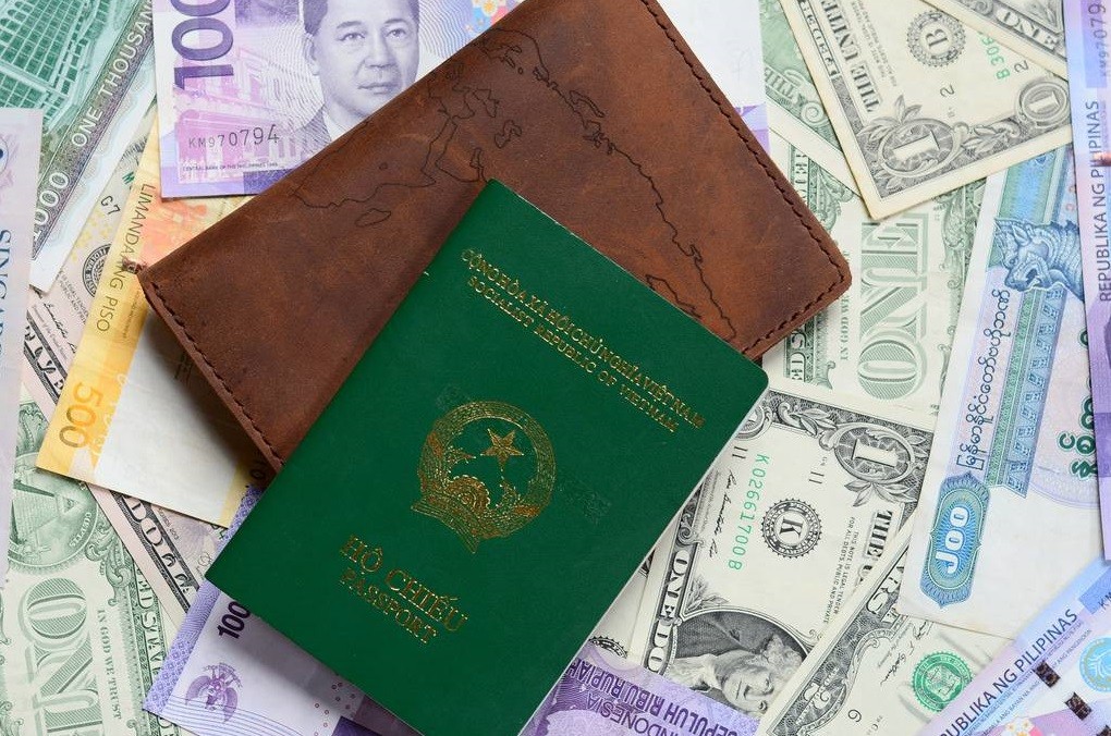 kiểm tra hộ chiếu, visa kiểm tra hộ chiếu, visa