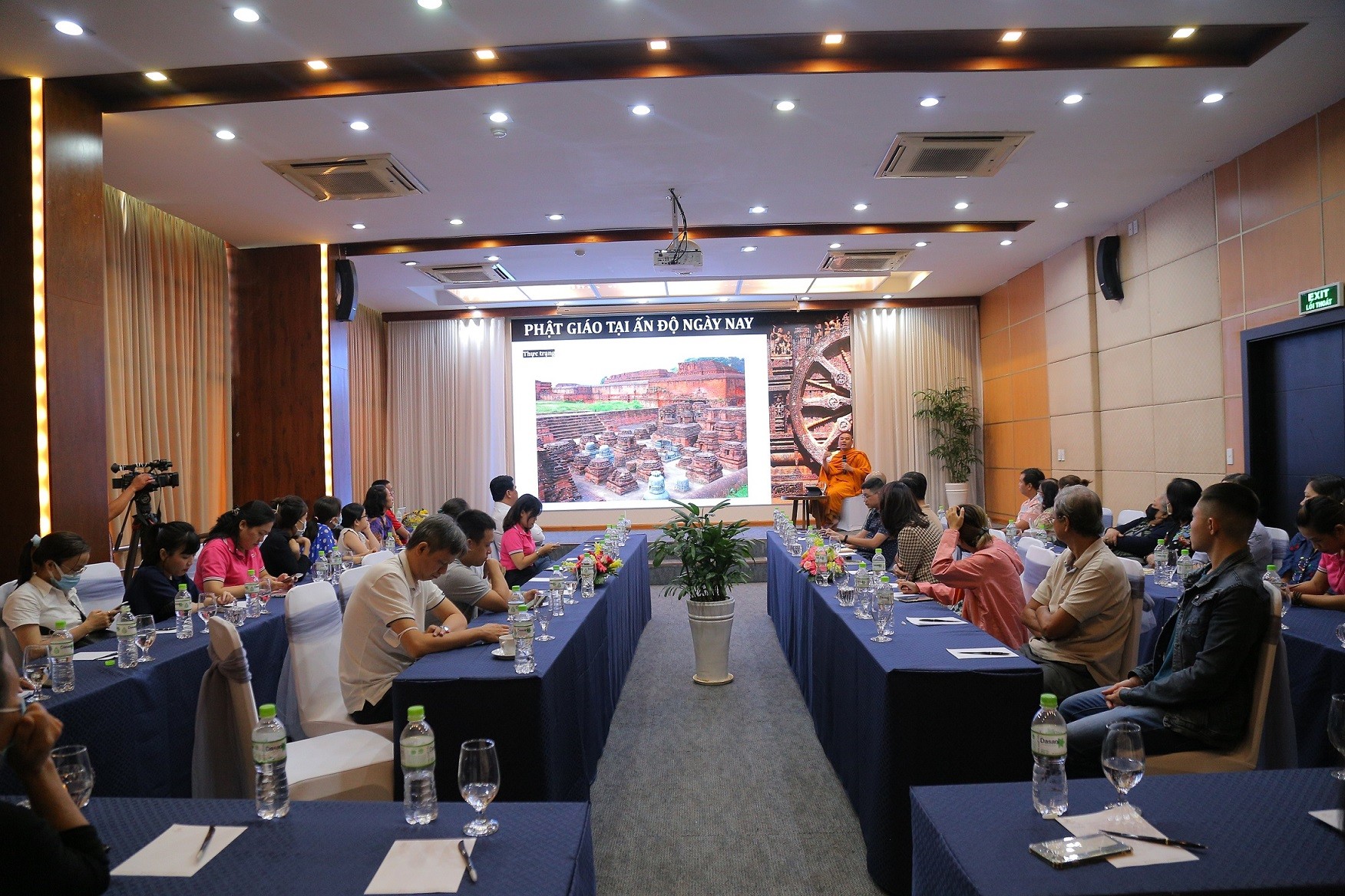 Mạng bán tour du lịch trực tuyến hàng đầu tại Việt Nam | BenThanh Tourist