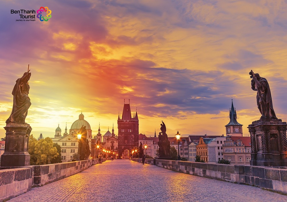 Mạng bán tour du lịch trực tuyến hàng đầu tại Việt Nam | BenThanh Tourist