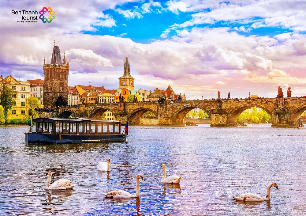 Mạng bán tour du lịch trực tuyến hàng đầu tại Việt Nam | BenThanh Tourist