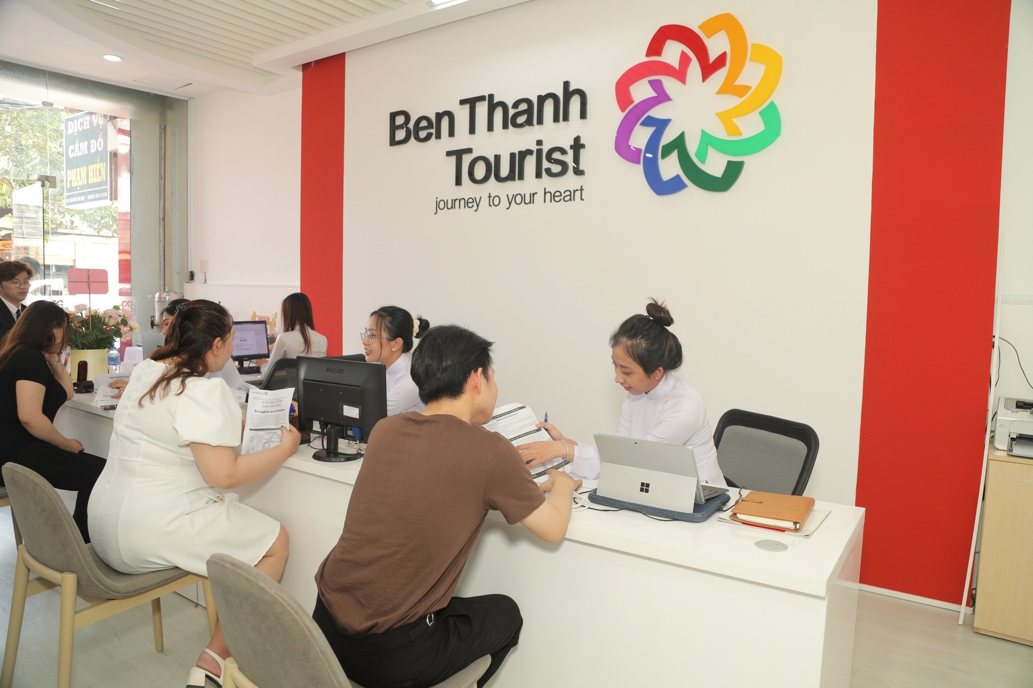 Mạng bán tour du lịch trực tuyến hàng đầu tại Việt Nam | BenThanh Tourist Mạng bán tour du lịch trực tuyến hàng đầu tại Việt Nam | BenThanh Tourist