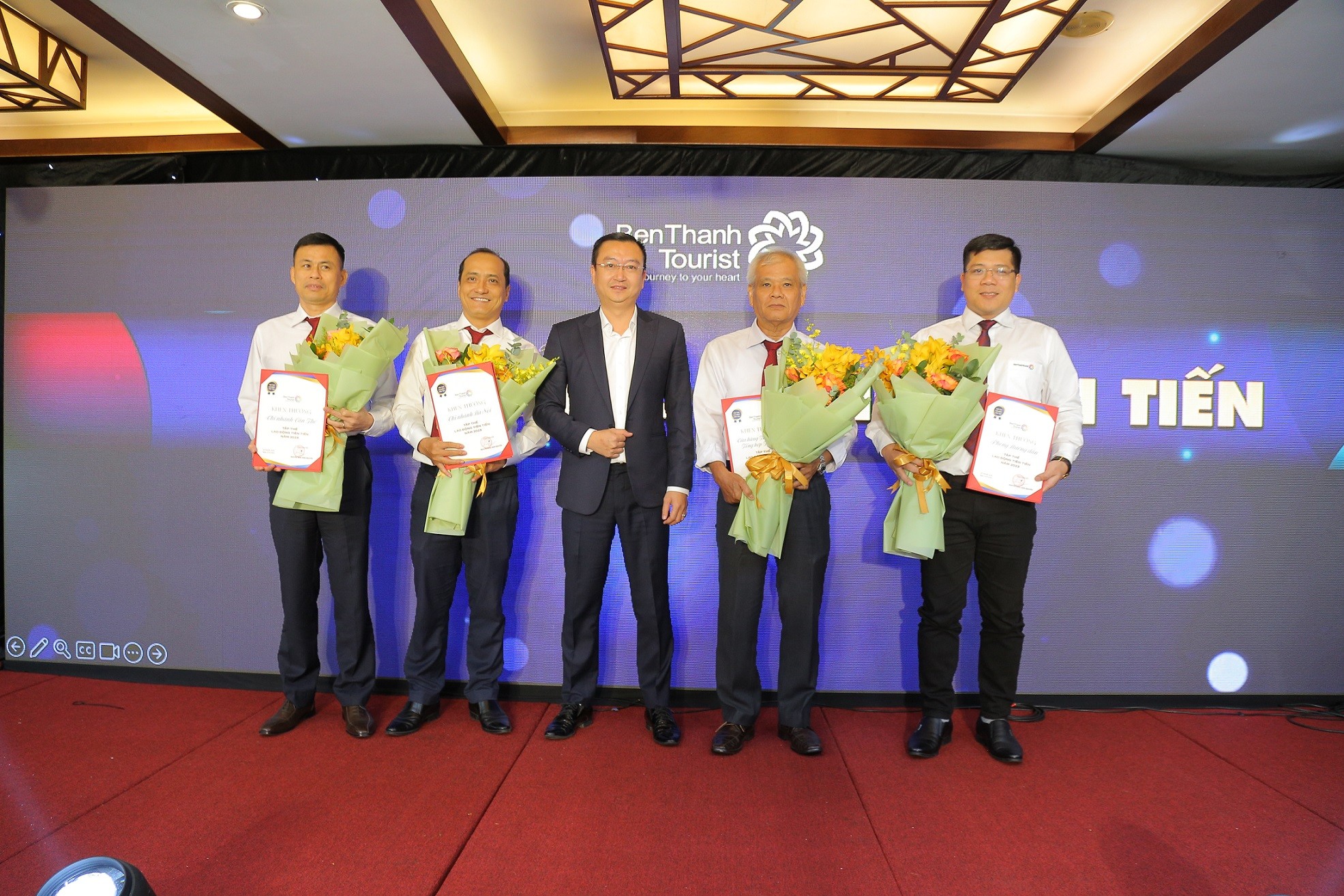 Mạng bán tour du lịch trực tuyến hàng đầu tại Việt Nam | BenThanh Tourist