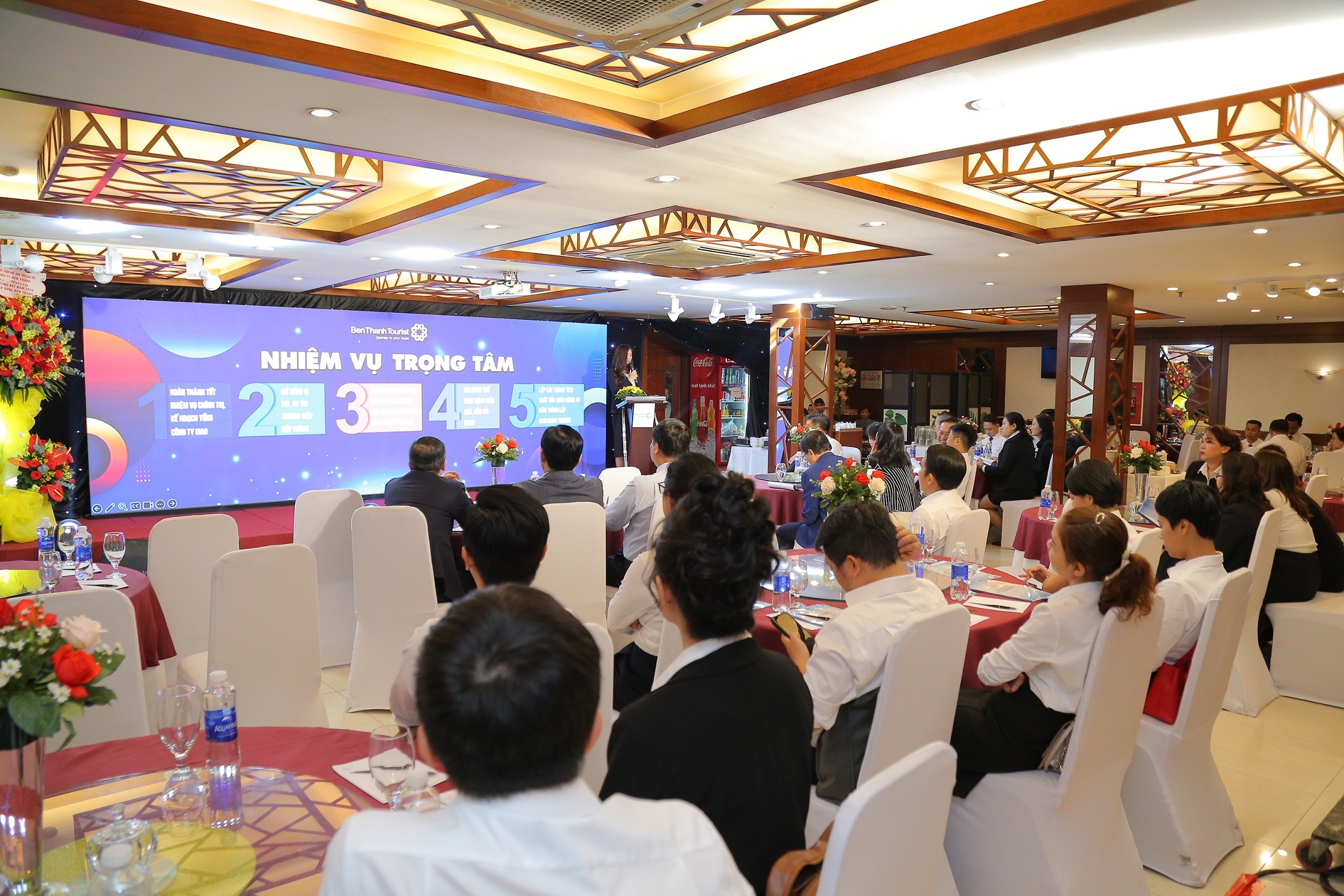 Mạng bán tour du lịch trực tuyến hàng đầu tại Việt Nam | BenThanh Tourist Mạng bán tour du lịch trực tuyến hàng đầu tại Việt Nam | BenThanh Tourist