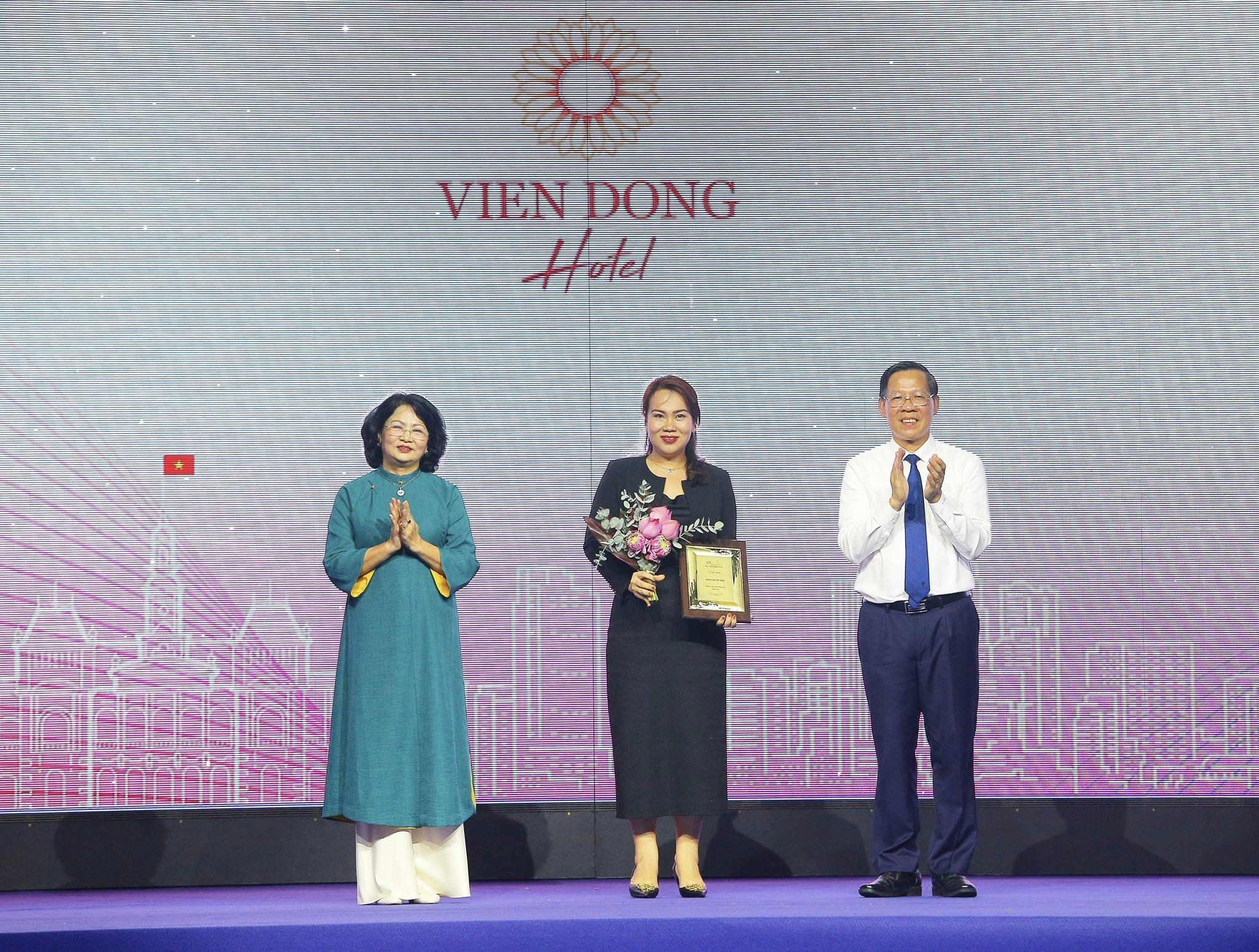 Mạng bán tour du lịch trực tuyến hàng đầu tại Việt Nam | BenThanh Tourist