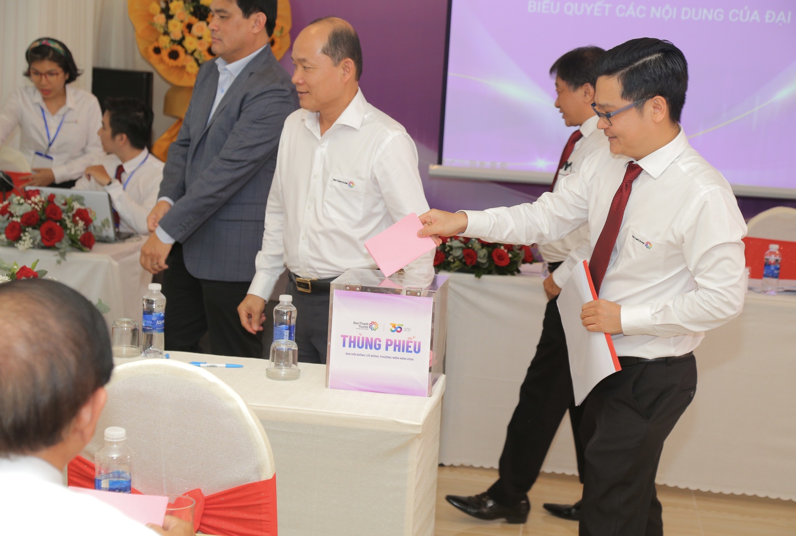 Mạng bán tour du lịch trực tuyến hàng đầu tại Việt Nam | BenThanh Tourist