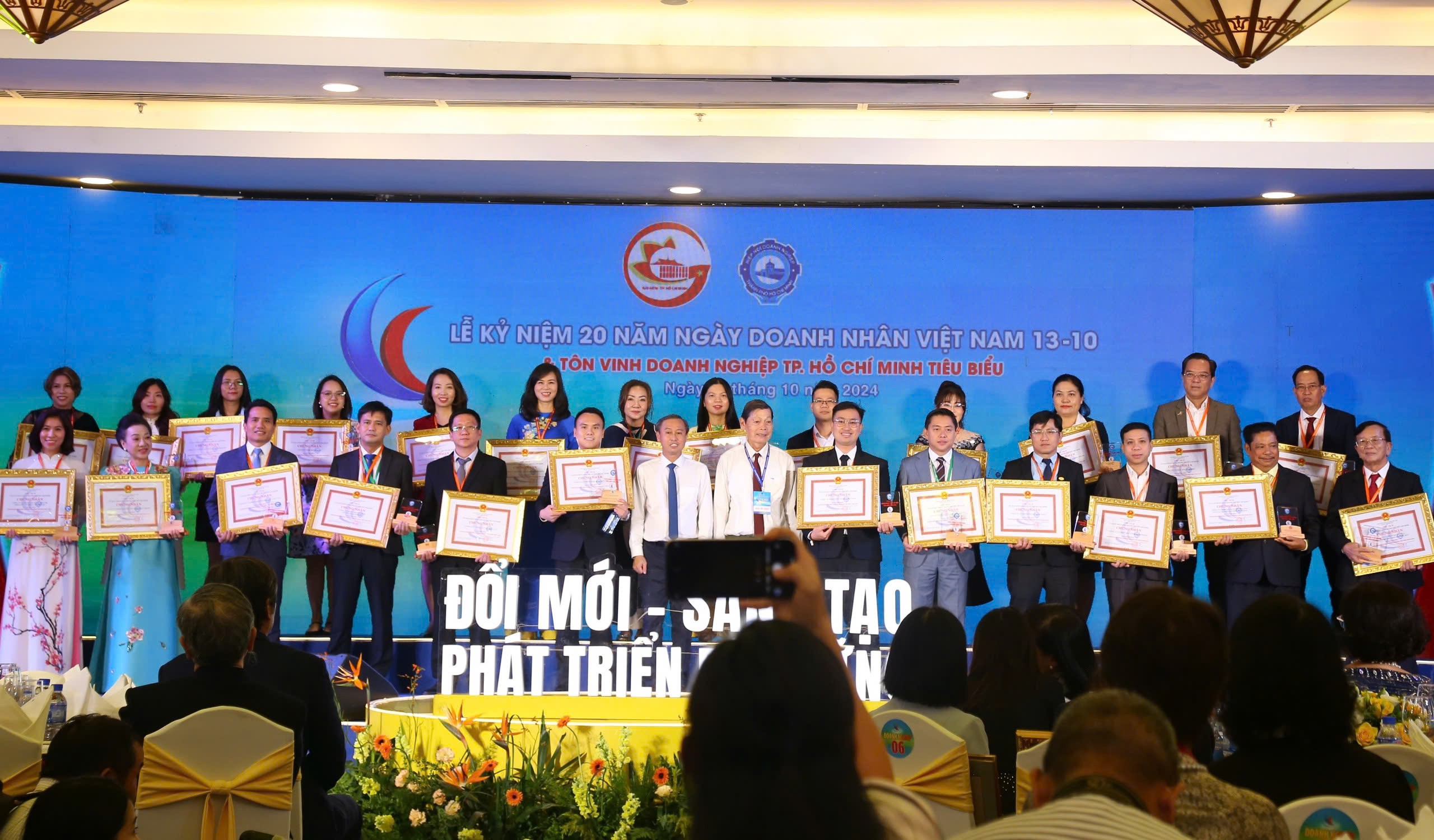 Mạng bán tour du lịch trực tuyến hàng đầu tại Việt Nam | BenThanh Tourist