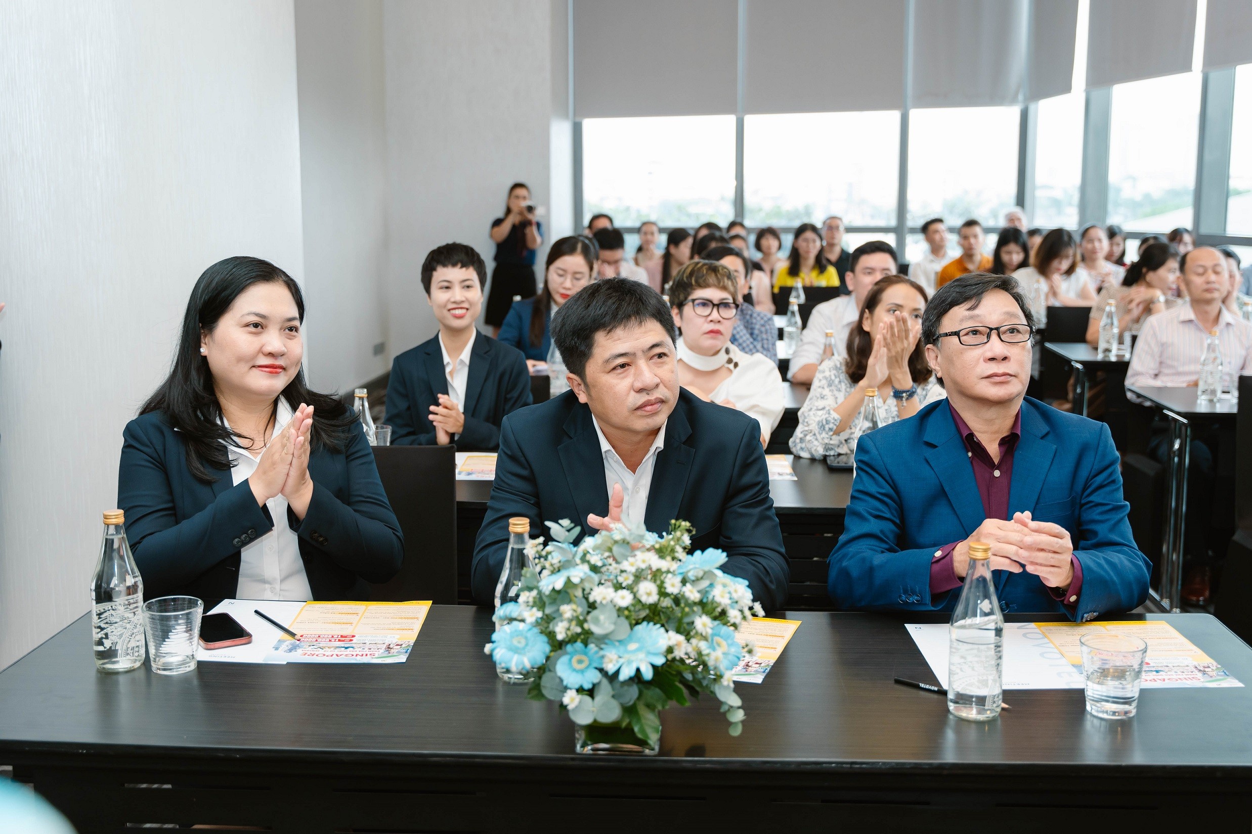 Mạng bán tour du lịch trực tuyến hàng đầu tại Việt Nam | BenThanh Tourist Mạng bán tour du lịch trực tuyến hàng đầu tại Việt Nam | BenThanh Tourist