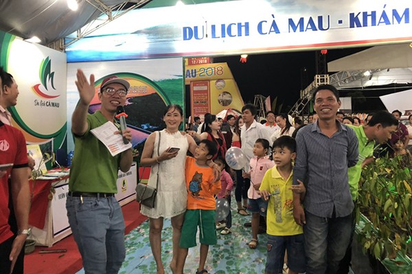 Mạng bán tour du lịch trực tuyến hàng đầu tại Việt Nam | BenThanh Tourist