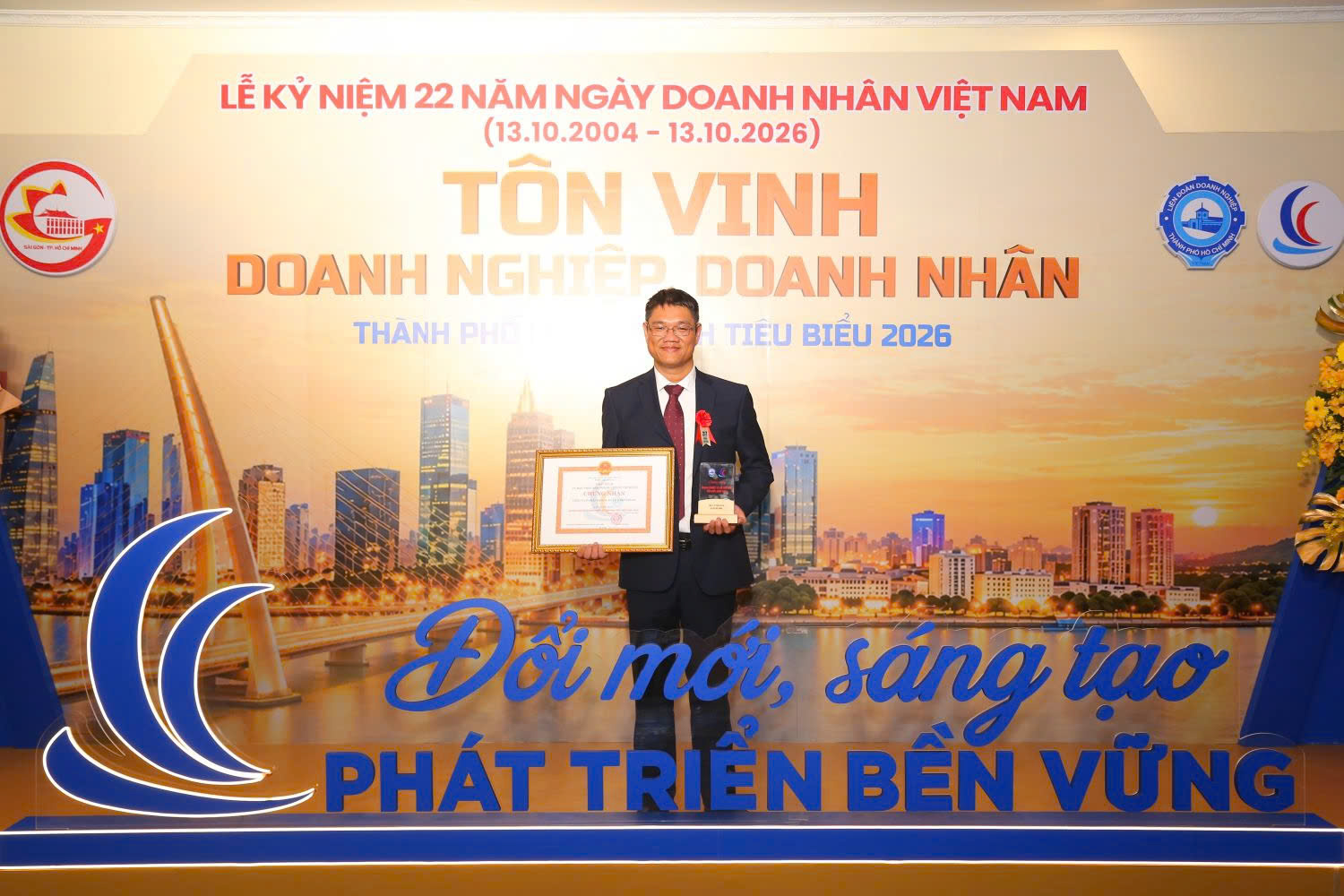 00 ton vinh