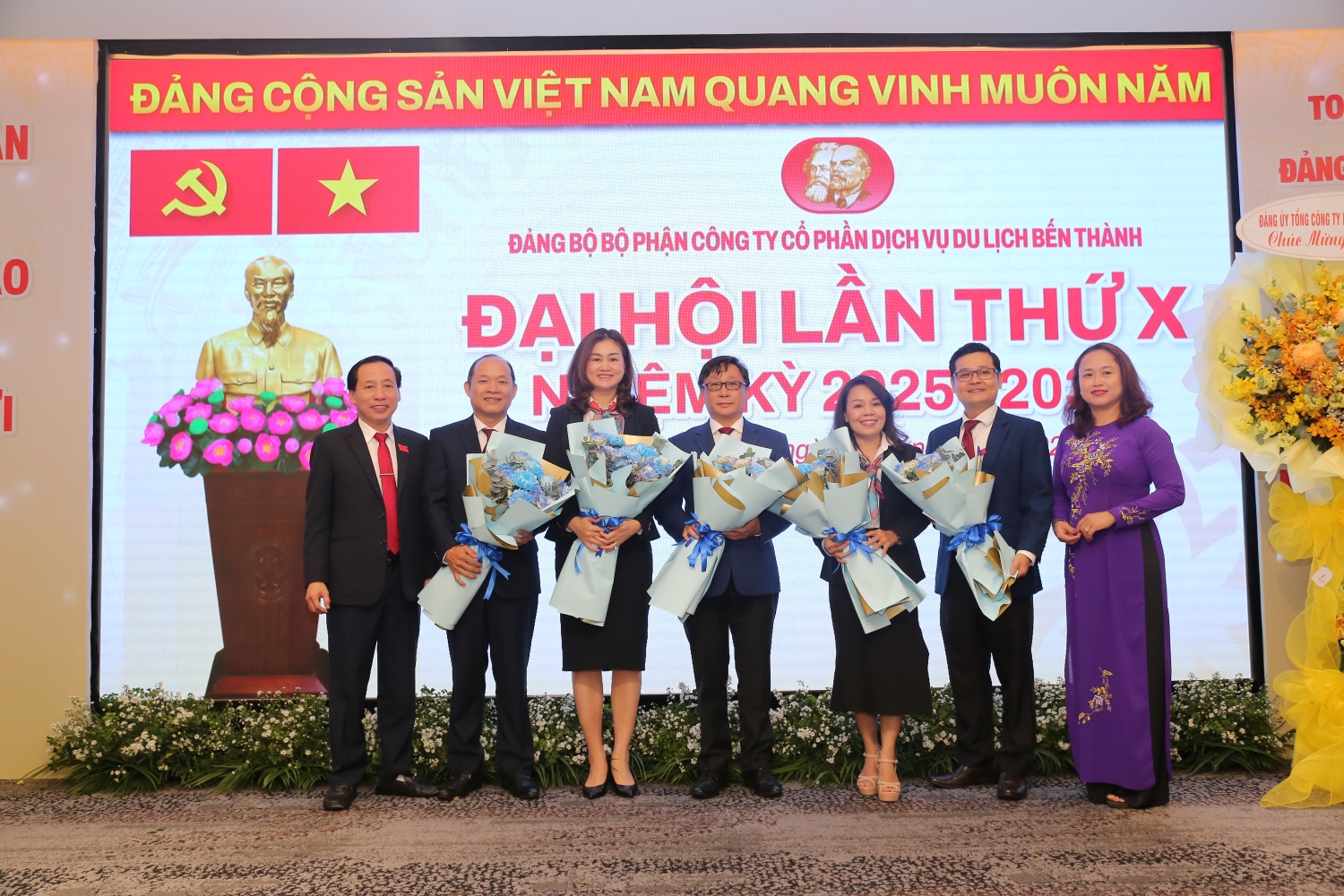 ban-chap-hanh-ra-mat-dai-hoi ban-chap-hanh-ra-mat-dai-hoi