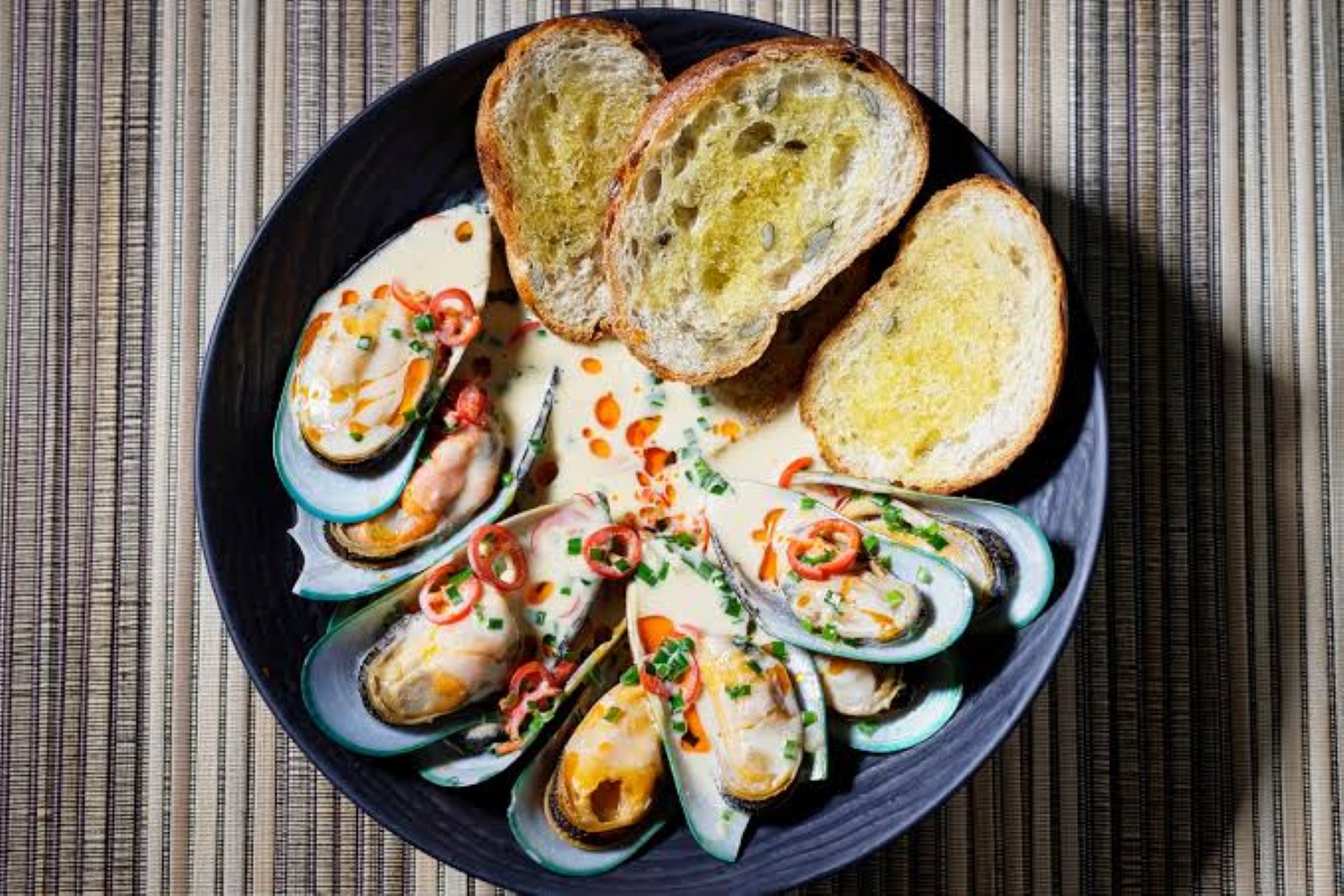 green-mussels