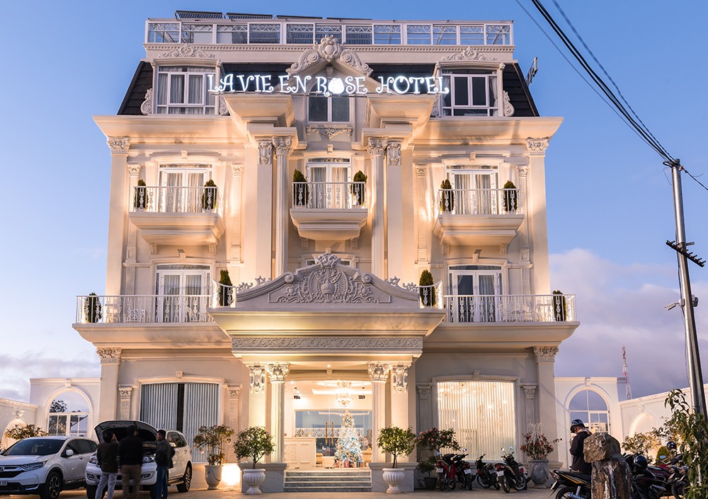 Du Lịch Đà Lạt: Combo La Vie En Rose Đà Lạt 3 Sao