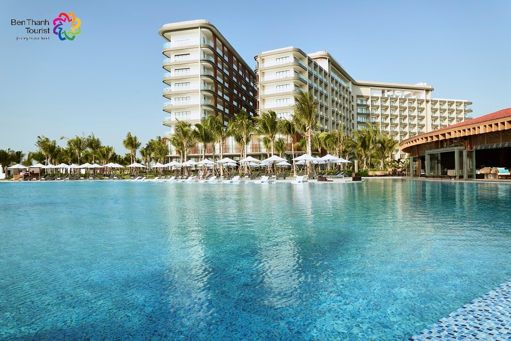 Du Lịch Phú Quốc: Luxury Combo Movenpick Resort  Waverly Phú Quốc