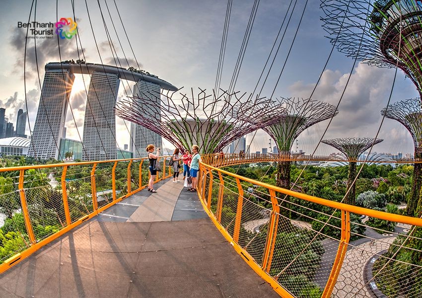 Du Lịch Malaysia - Singapore (Lễ 30/04): Vườn Hoa Treo Floral Fantasy + 01 Bữa Ăn BBQ +  Khách Sạn 4 Sao Địa Phương + Trải Nghiệm Cáp Treo Lên Cao Nguyên Genting